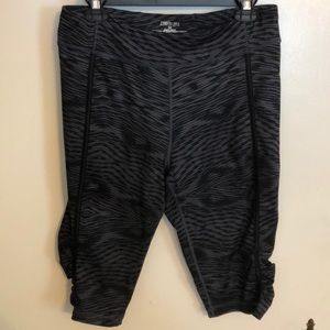 Jennifer Lopez Ruched Striped Capris